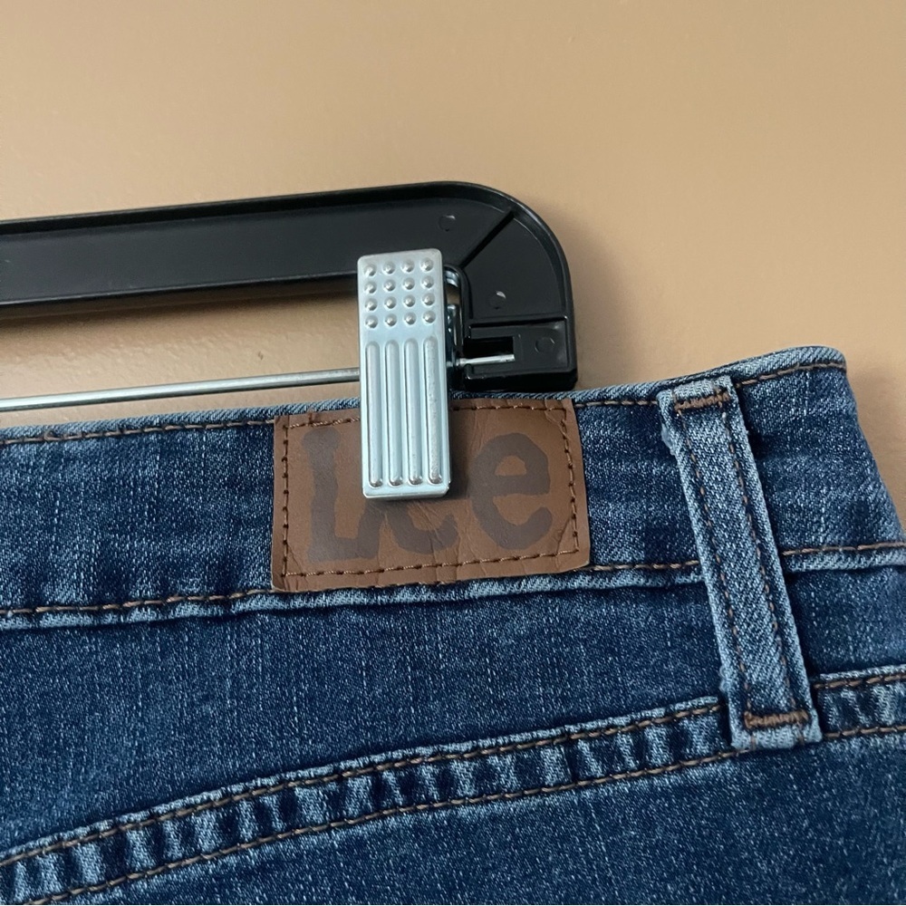 Lee mid rise capri size 18 - Picture 5 of 5